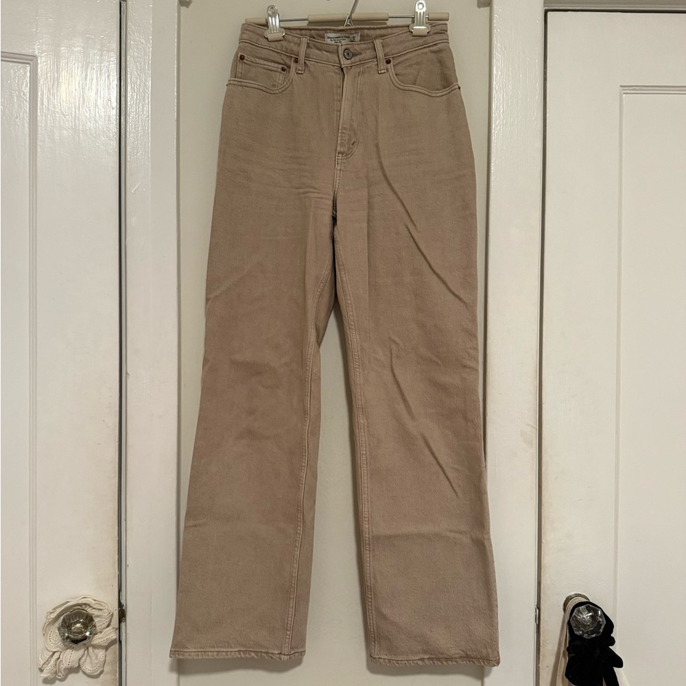 Abercrombie Curve Love High Rise 90s Relaxed Jean